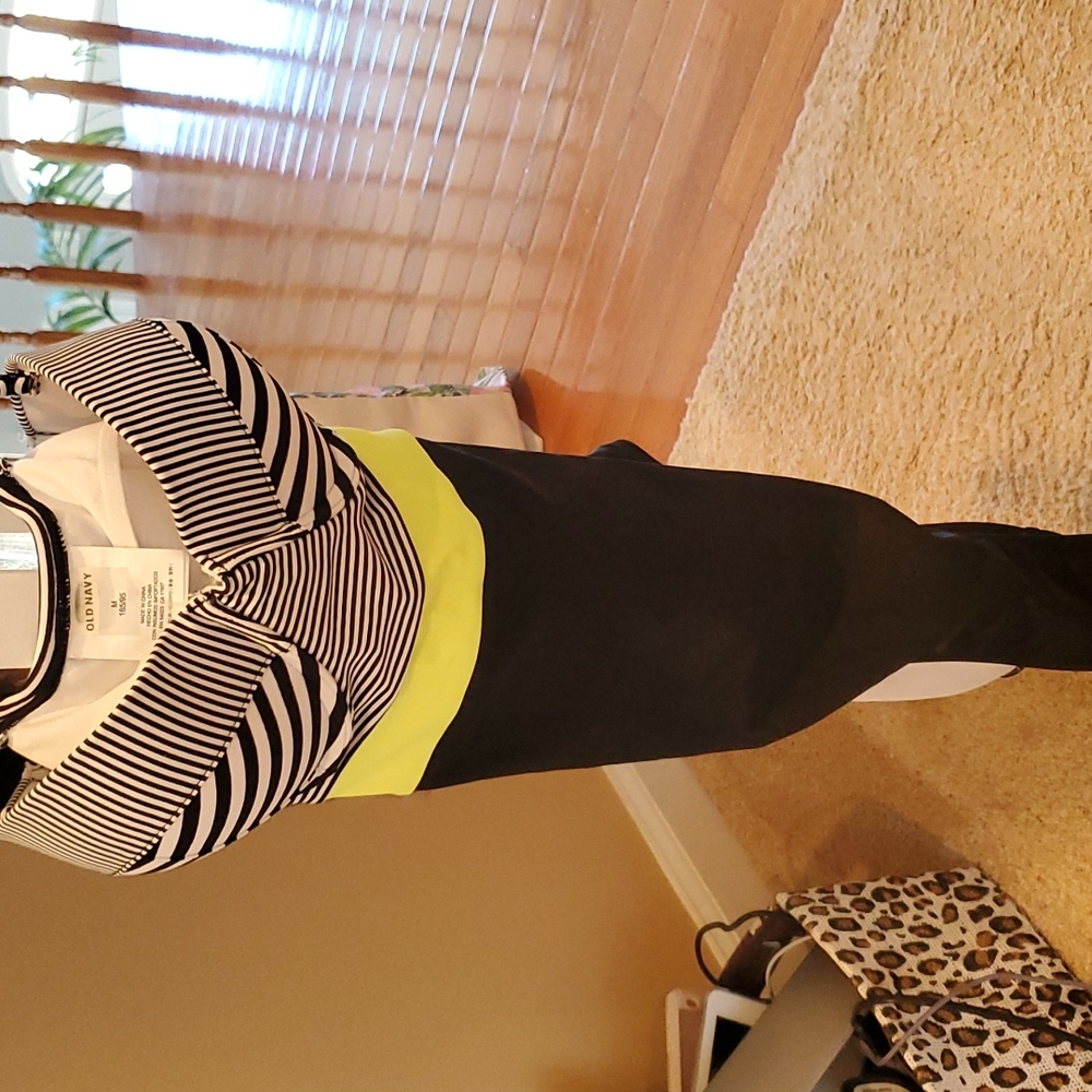 Old navy womens swimsuit